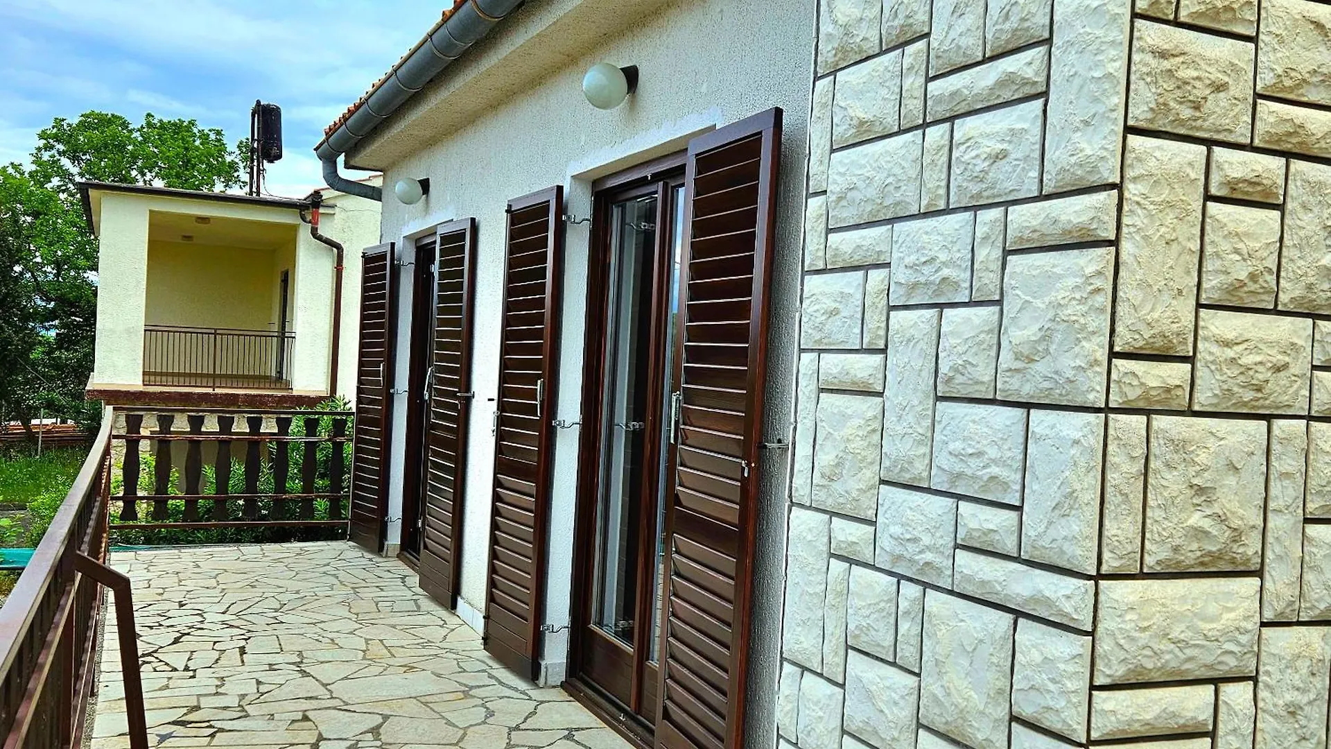Apartment Apartman Agava Njivice